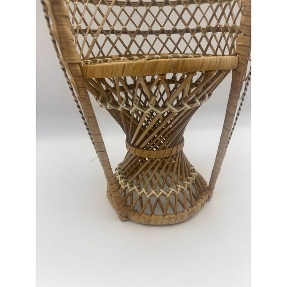 Vintage Boho Large Peacock Wicker Plant Stand Doll Chair Home Decor - Picture 8 of 12